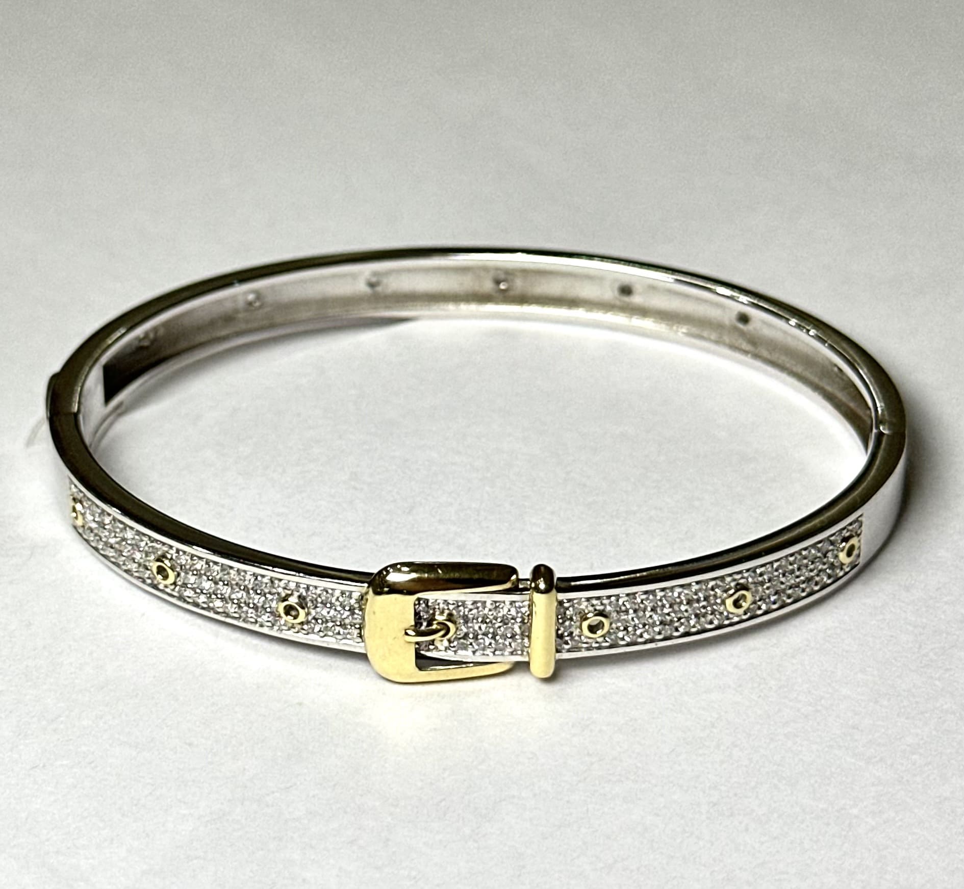 ������� �� ������ � �����������